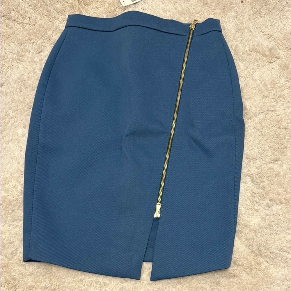 💙NWT J. Crew Blue Pencil Skirt with Gold Zipper